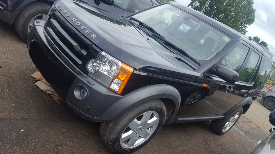 All New Land Rover Discovery 3 With Petrol and Diesel Engines