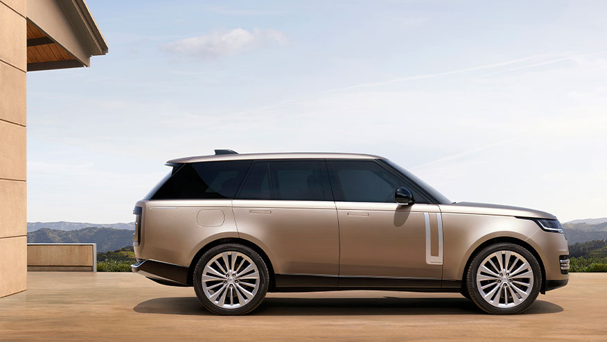 How the Range Rover Changed the SUV Market Forever